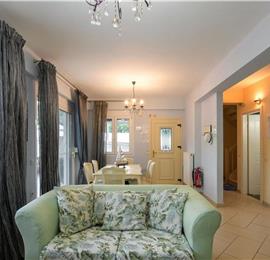 7 bedroom seaside villa with pool, Kassiopi, sleeps 13